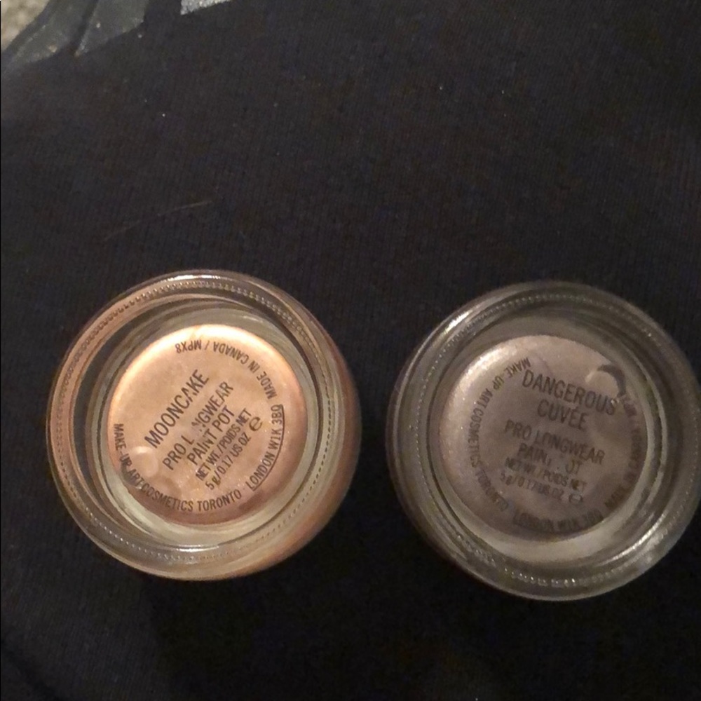 Mac paint pots